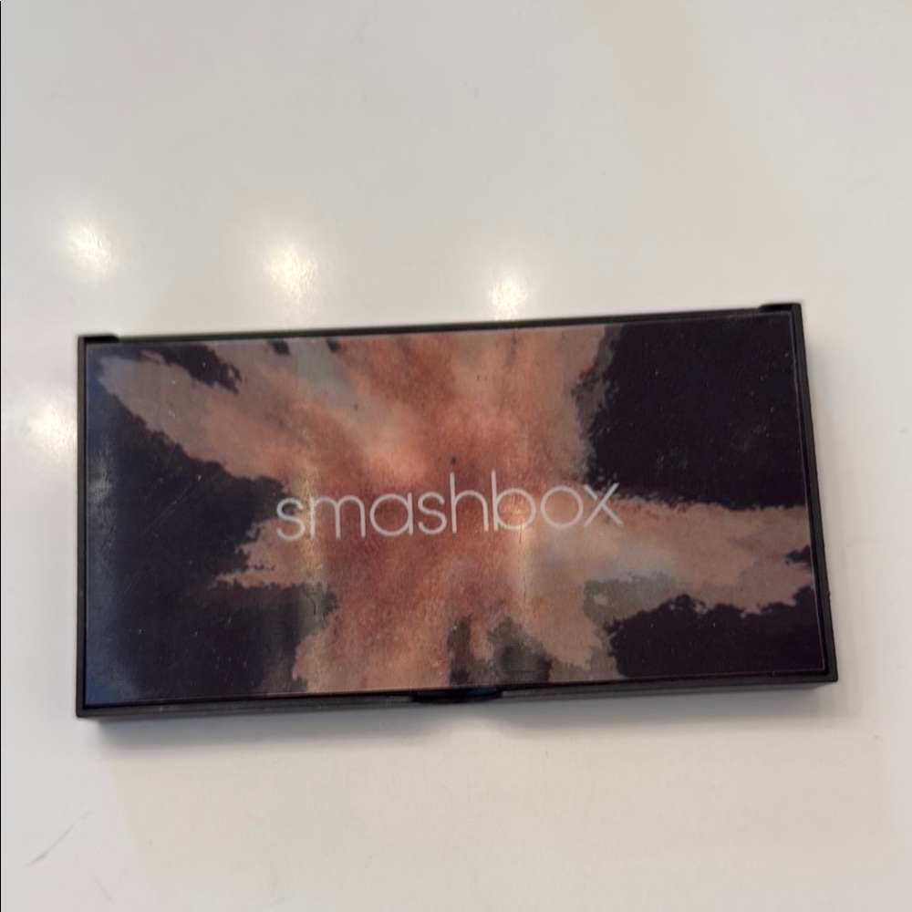 Smashbox Black Sleek Phone Cover